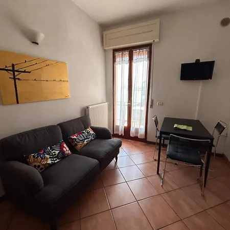 Miralago Casa * מנאג'יו