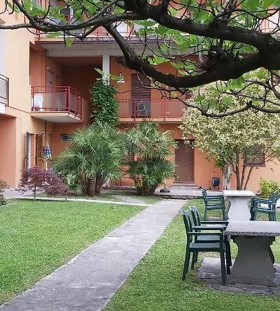 Miralago Casa * ميناجيو